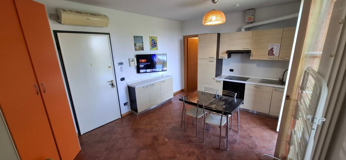 GIORNALIERO - Cornate D'Adda - Via Nazario Sauro 19/C - Monolocale 35 Mq